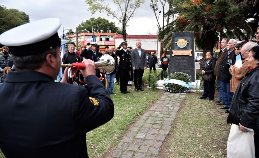 Alte Brown: Emotivos homenajes a 40 años del hundimiento del Crucero General Belgrano